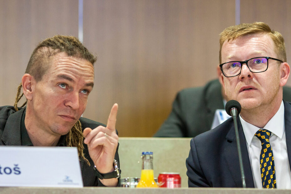 Ivan Bartoš, Petr Mlsna, oficiální foto ÚOHS 2022
